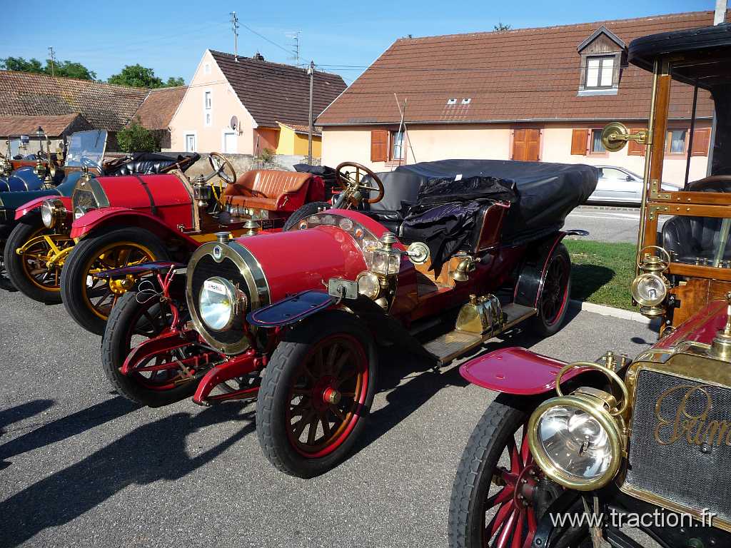 2011_rallye_des_princes (152).jpg - 12/06/2011 - 68127 NIEDERENTZEN 22ème RALLYE des PRINCES - Parking salle des fètes